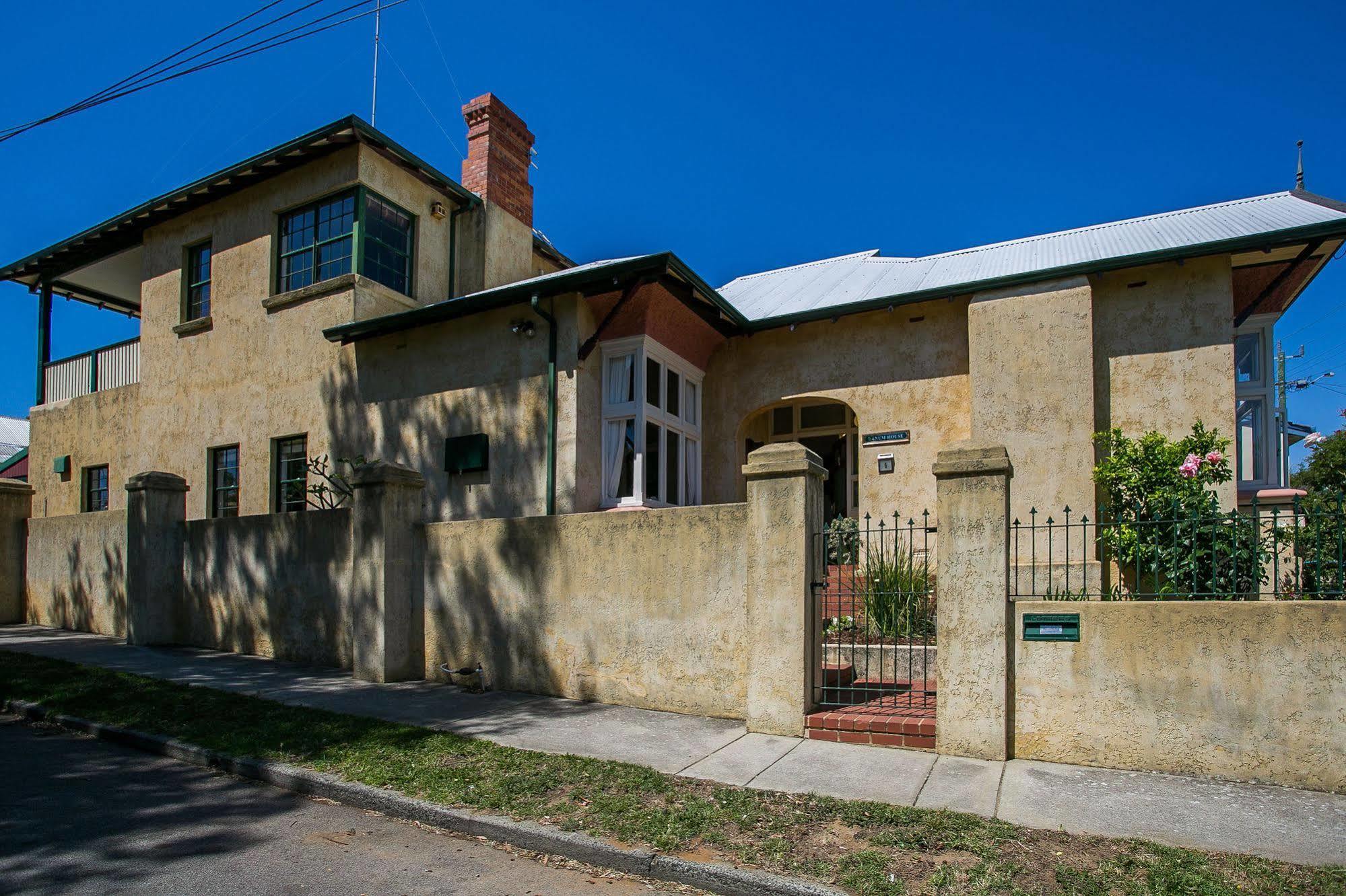 Danum House Villa Fremantle Exterior photo